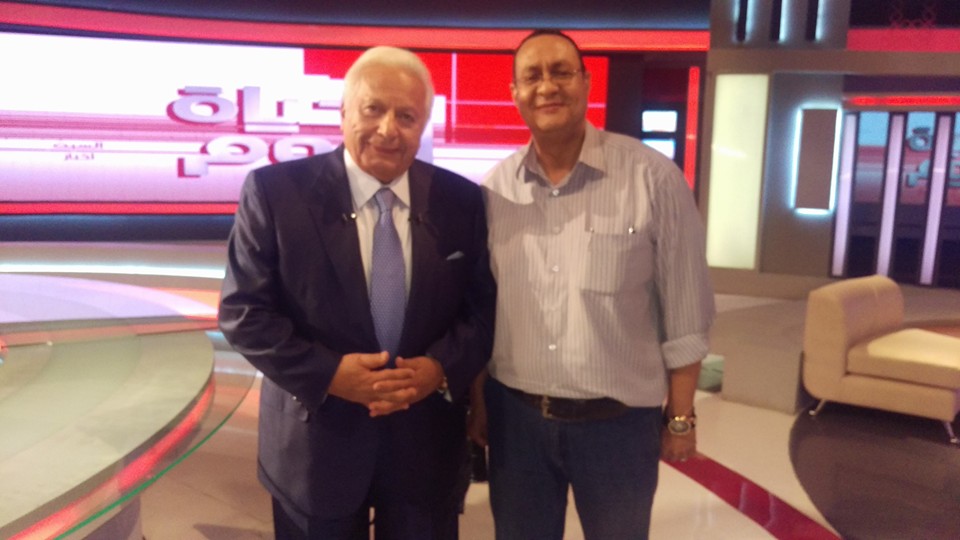 الدكتور احمد عكاشة